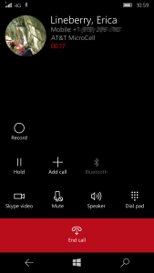 Call screen including the record option